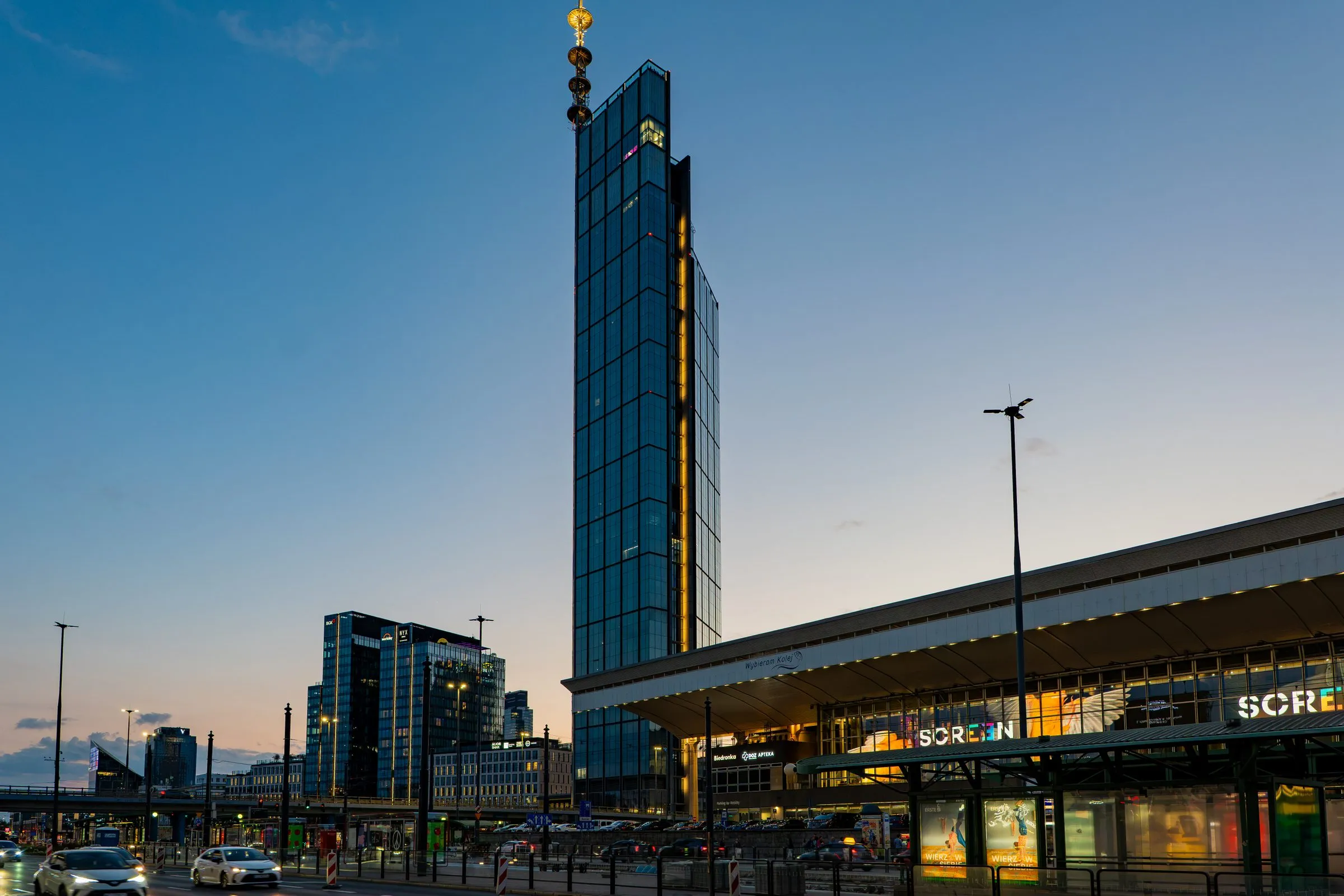 Varso Tower, Warszawa. Fotografia: Marian Kozaczewski.